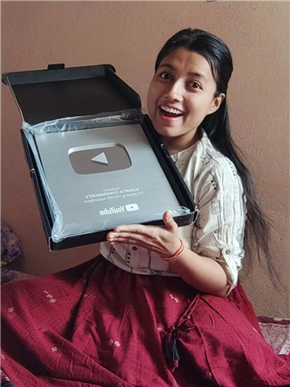 चलेया.. गाण्यावर नृत्य करणाऱ्या सुश्मिाताला सलाम! - Marathi News | चलेया.. गाण्यावर नृत्य करणाऱ्या सुश्मिाताला सलाम! | Latest Photos at Lokmat.com