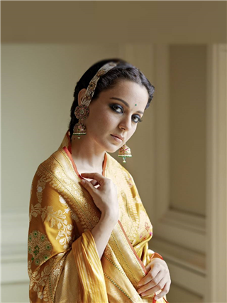 kangana ranaut : 'चंद्रमुखी'ला नक्की कोणाची नजर लागली? - Marathi News | kangana ranaut : 'चंद्रमुखी'ला नक्की कोणाची नजर लागली? | Latest Photos at Lokmat.com