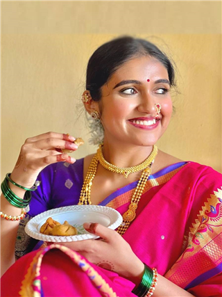 आर्चीचा मराठमोळा लूक! रिंकूच्या आईनं 'बाप्पा'सोबत काढले लेकीचे फोटो - Marathi News | आर्चीचा मराठमोळा लूक! रिंकूच्या आईनं 'बाप्पा'सोबत काढले लेकीचे फोटो | Latest Photos at Lokmat.com