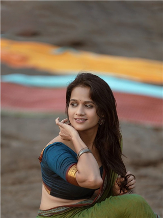 साज ह्यो तुझा जीव माझा गुंतला गं! - Marathi News | साज ह्यो तुझा जीव माझा गुंतला गं! | Latest Photos at Lokmat.com