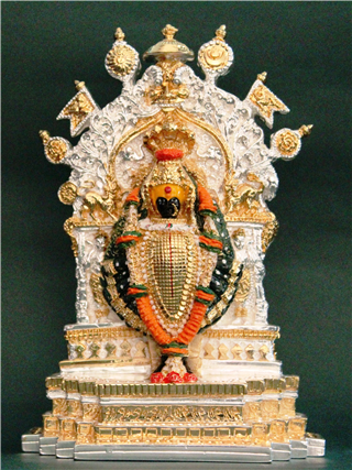 नवरात्र शुक्रवार: ४ राशींवर महालक्ष्मी कृपा; भाग्योदय, अपार लाभ-पैसा! - Marathi News | नवरात्र शुक्रवार: ४ राशींवर महालक्ष्मी कृपा; भाग्योदय, अपार लाभ-पैसा! | Latest Photos at Lokmat.com