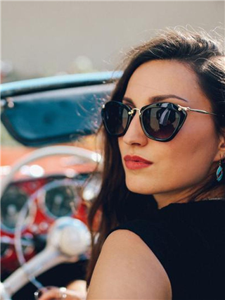 श्रीमंत व्हायचेय? ही धोरणे ठेवा ध्यानात, नाहीतर कायम कंगालच रहाल... - Marathi News | श्रीमंत व्हायचेय? ही धोरणे ठेवा ध्यानात, नाहीतर कायम कंगालच रहाल... | Latest Photos at Lokmat.com