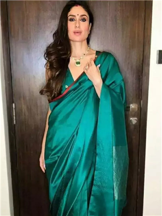 मोरपंखी रंग आवडतो? बघा ५ प्रकारच्या सुंदर साड्या - Marathi News | मोरपंखी रंग आवडतो? बघा ५ प्रकारच्या सुंदर साड्या | Latest Photos at Lokmat.com मोरपंखी रंग आवडतो? बघा ५ प्रकारच्या सुंदर साड्या - Marathi News | मोरपंखी रंग आवडतो? बघा ५ प्रकारच्या सुंदर साड्या | Latest Photos at Lokmat.com