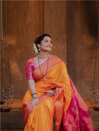 छान किती दिसते फुलपाखरु! - Marathi News | छान किती दिसते फुलपाखरु! | Latest Photos at Lokmat.com