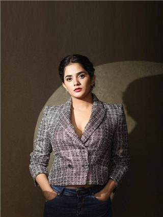 भाग्यश्री मोटेचा 'बॉसी' लूक! - Marathi News | भाग्यश्री मोटेचा 'बॉसी' लूक! | Latest Photos at Lokmat.com