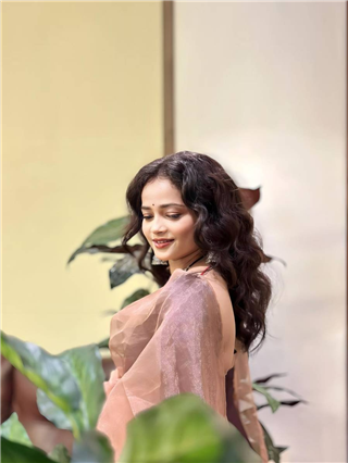 कुछ तो है तुझसे राब्ता...! - Marathi News | कुछ तो है तुझसे राब्ता...! | Latest Photos at Lokmat.com