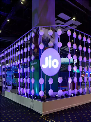 Jio चा स्वस्त सुपरहिट प्लॅन, दिवसाचा खर्च ₹३ किंमत ₹१०० पेक्षा कमी - Marathi News | Jio चा स्वस्त सुपरहिट प्लॅन, दिवसाचा खर्च ₹३ किंमत ₹१०० पेक्षा कमी | Latest Photos at Lokmat.com