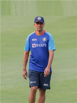 HBD Rahul Dravid: द्रविडचे ५ अनोखे रेकॉर्ड; सचिन, विराटलाही जमलं नाही - Marathi News | HBD Rahul Dravid: द्रविडचे ५ अनोखे रेकॉर्ड; सचिन, विराटलाही जमलं नाही | Latest Photos at Lokmat.com