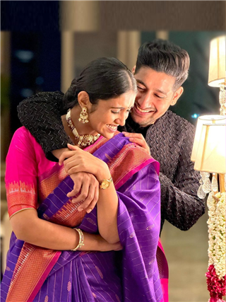 PICS: सैराट झालं जी...! परश्या-आर्चीची जोडी 'लय भारी' - Marathi News | PICS: सैराट झालं जी...! परश्या-आर्चीची जोडी 'लय भारी' | Latest Photos at Lokmat.com