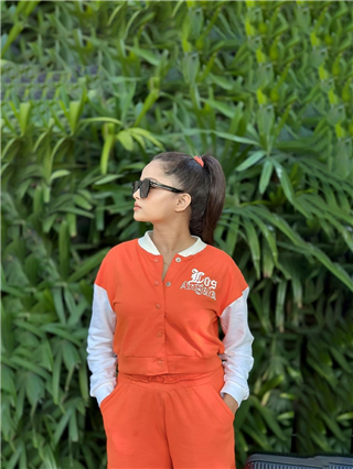 Casual ए! डॅशिंग लूकमधील अभिनेत्रीला ओळखलं का? - Marathi News | Casual ए! डॅशिंग लूकमधील अभिनेत्रीला ओळखलं का? | Latest Photos at Lokmat.com