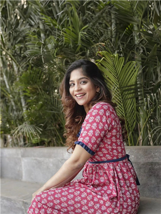 हुई मैं मलंग मलंग मलंग... - Marathi News | हुई मैं मलंग मलंग मलंग... | Latest Photos at Lokmat.com