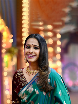 'ठहर सके जो लबों पे हमारे, हॅंसी के सिवा है मजाल किसकी...' - Marathi News | 'ठहर सके जो लबों पे हमारे, हॅंसी के सिवा है मजाल किसकी...' | Latest Photos at Lokmat.com